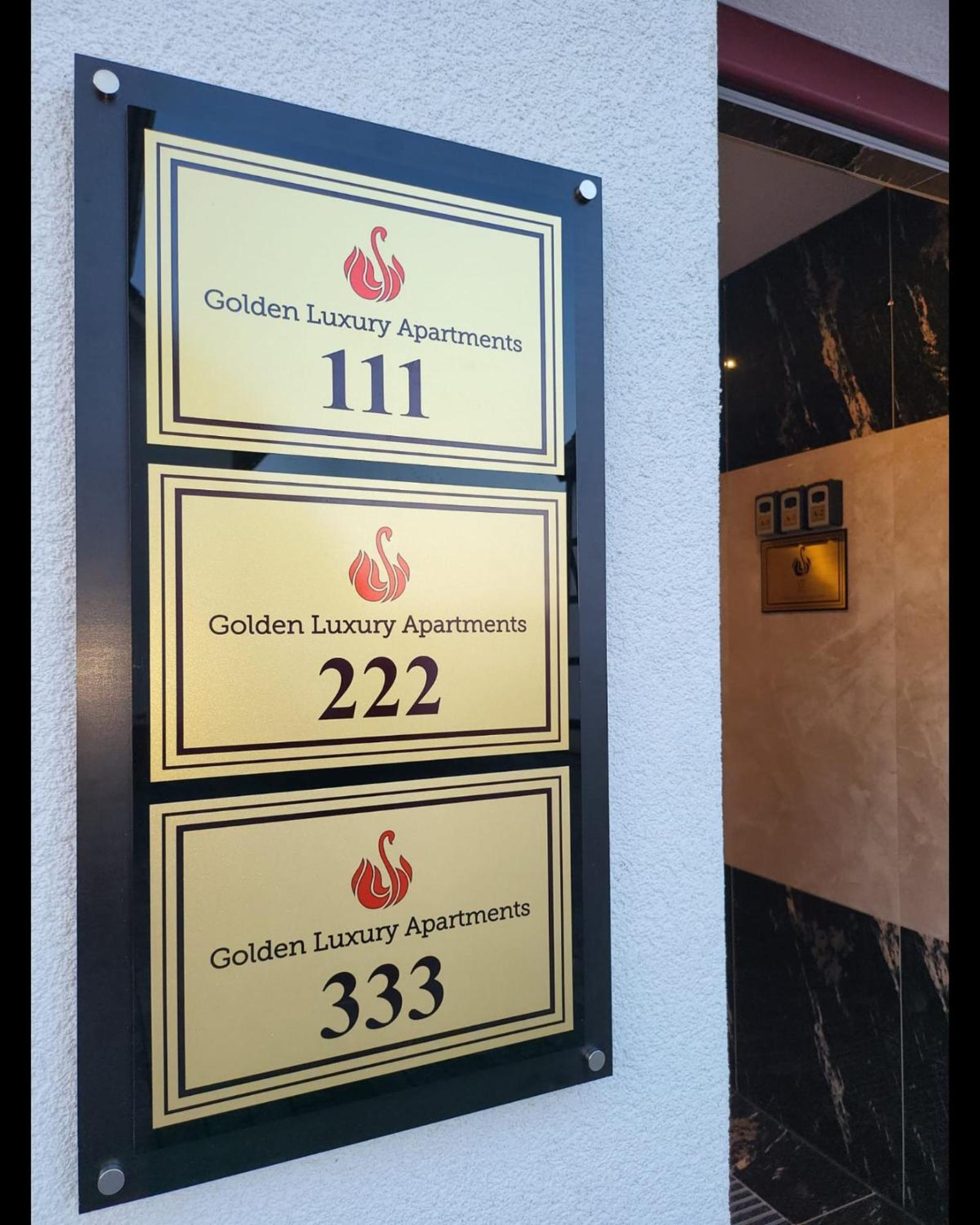 Ny-Golden Apartments-Dortmund Airport ภายนอก รูปภาพ