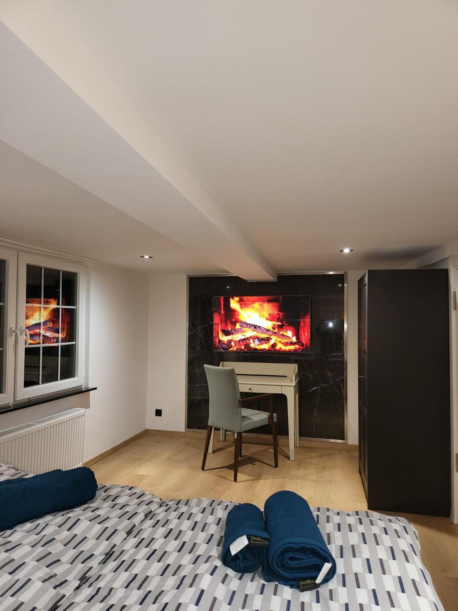 Ny-Golden Apartments-Dortmund Airport ภายนอก รูปภาพ