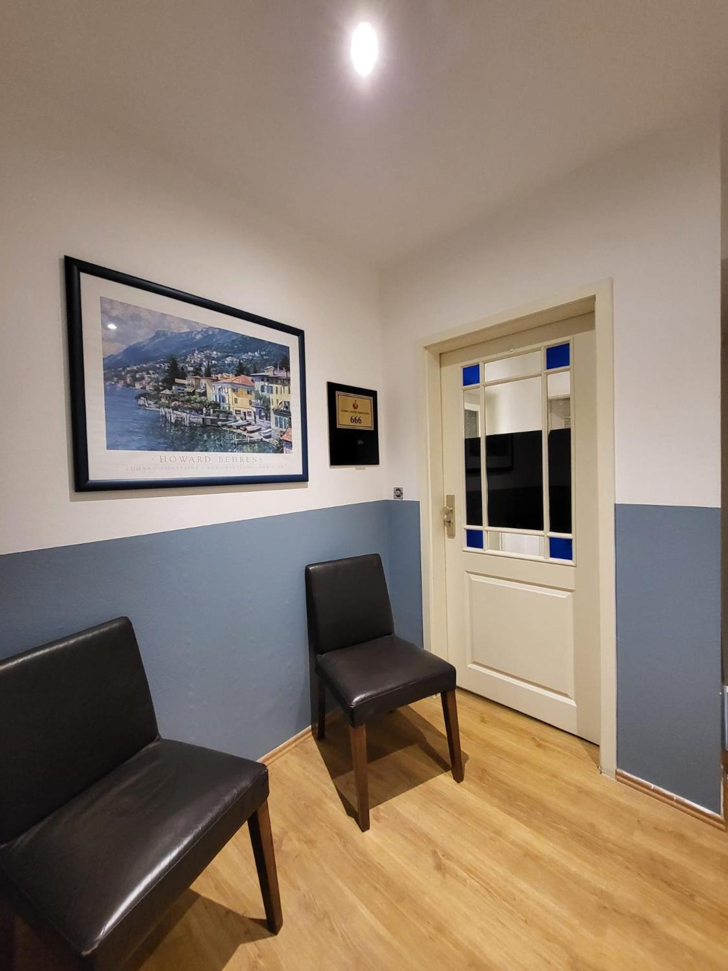 Ny-Golden Apartments-Dortmund Airport ภายนอก รูปภาพ